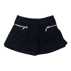 Gracia Black Zipper Dress Shorts